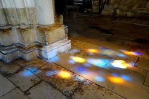 Mosteiro da Batalha - Luz dos vitrais